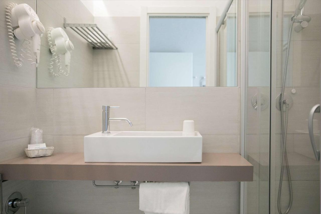 קאורלה Hotel Benvenuto מראה חיצוני תמונה
