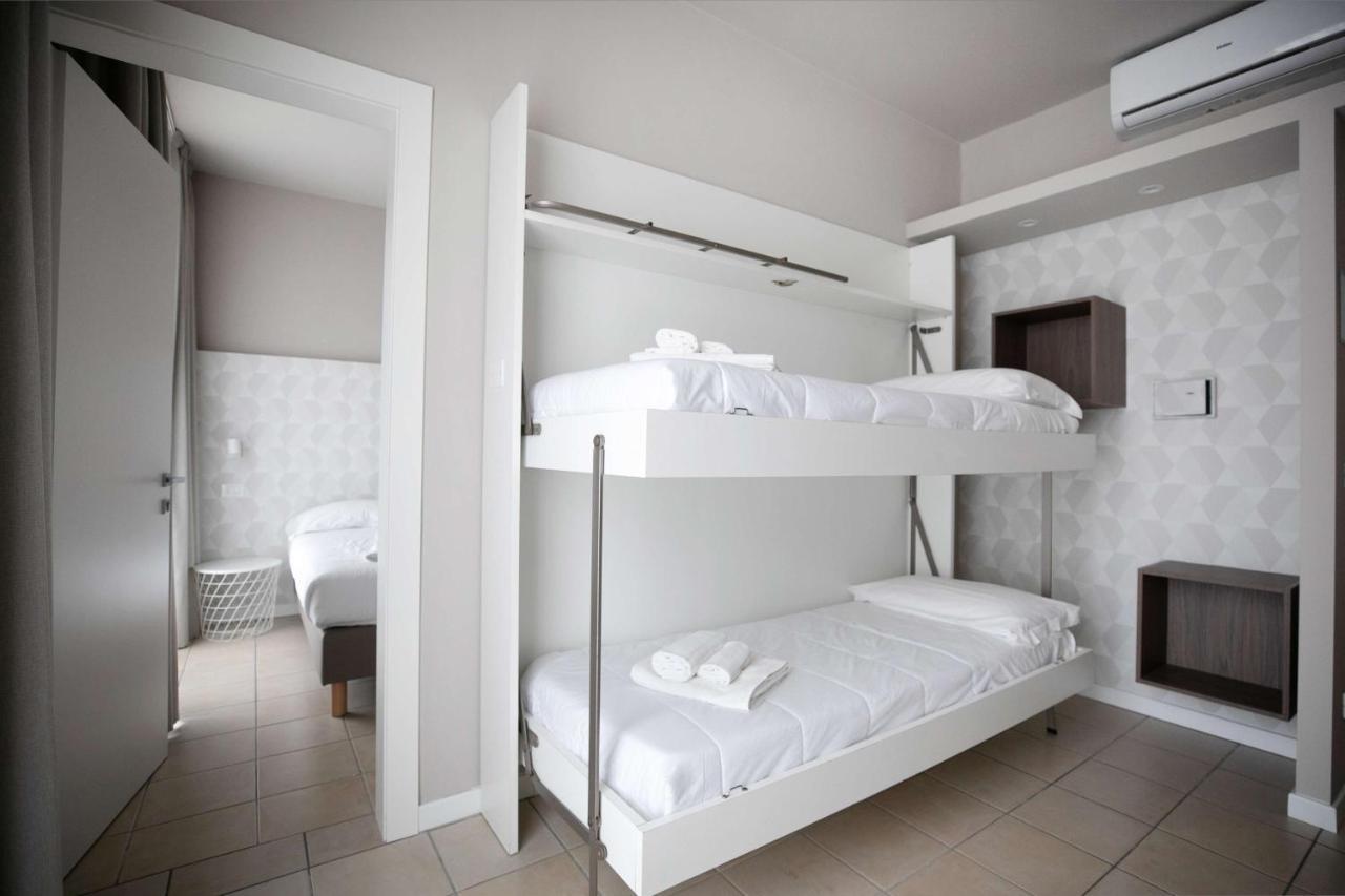 קאורלה Hotel Benvenuto מראה חיצוני תמונה