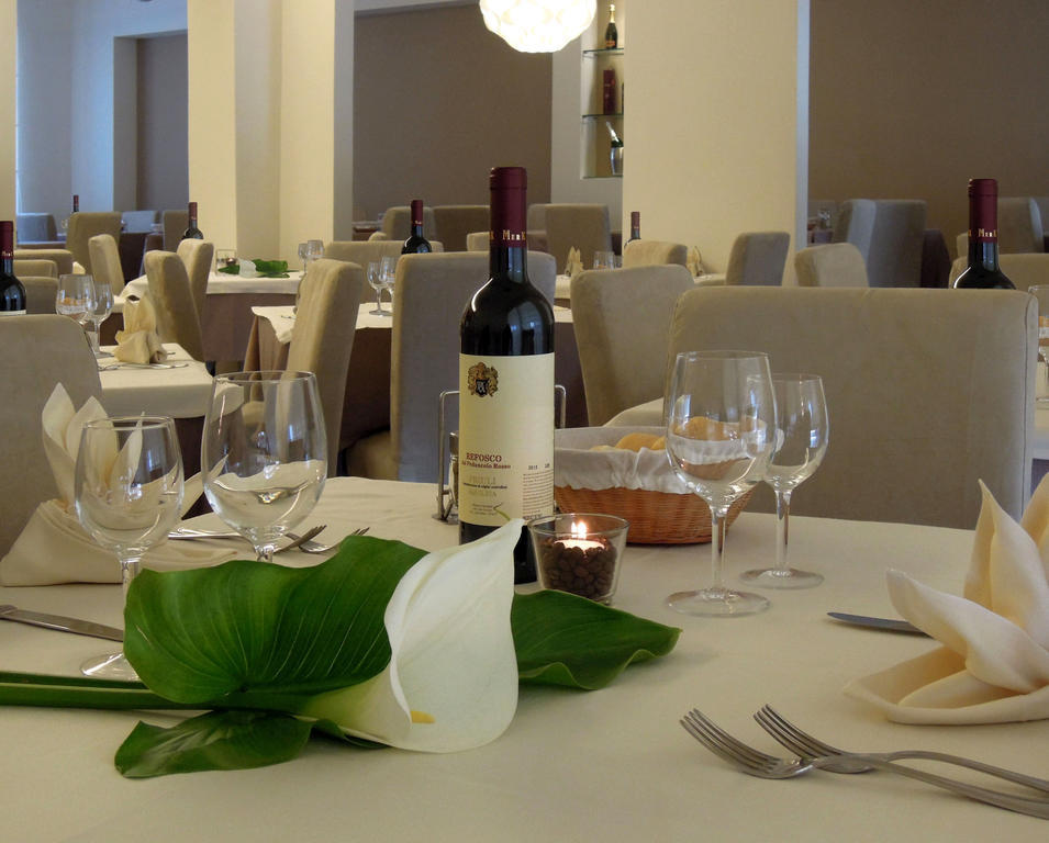 קאורלה Hotel Benvenuto מראה חיצוני תמונה