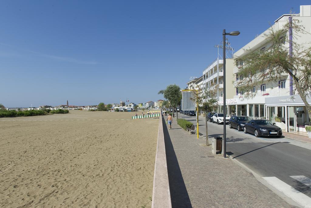 קאורלה Hotel Benvenuto מראה חיצוני תמונה
